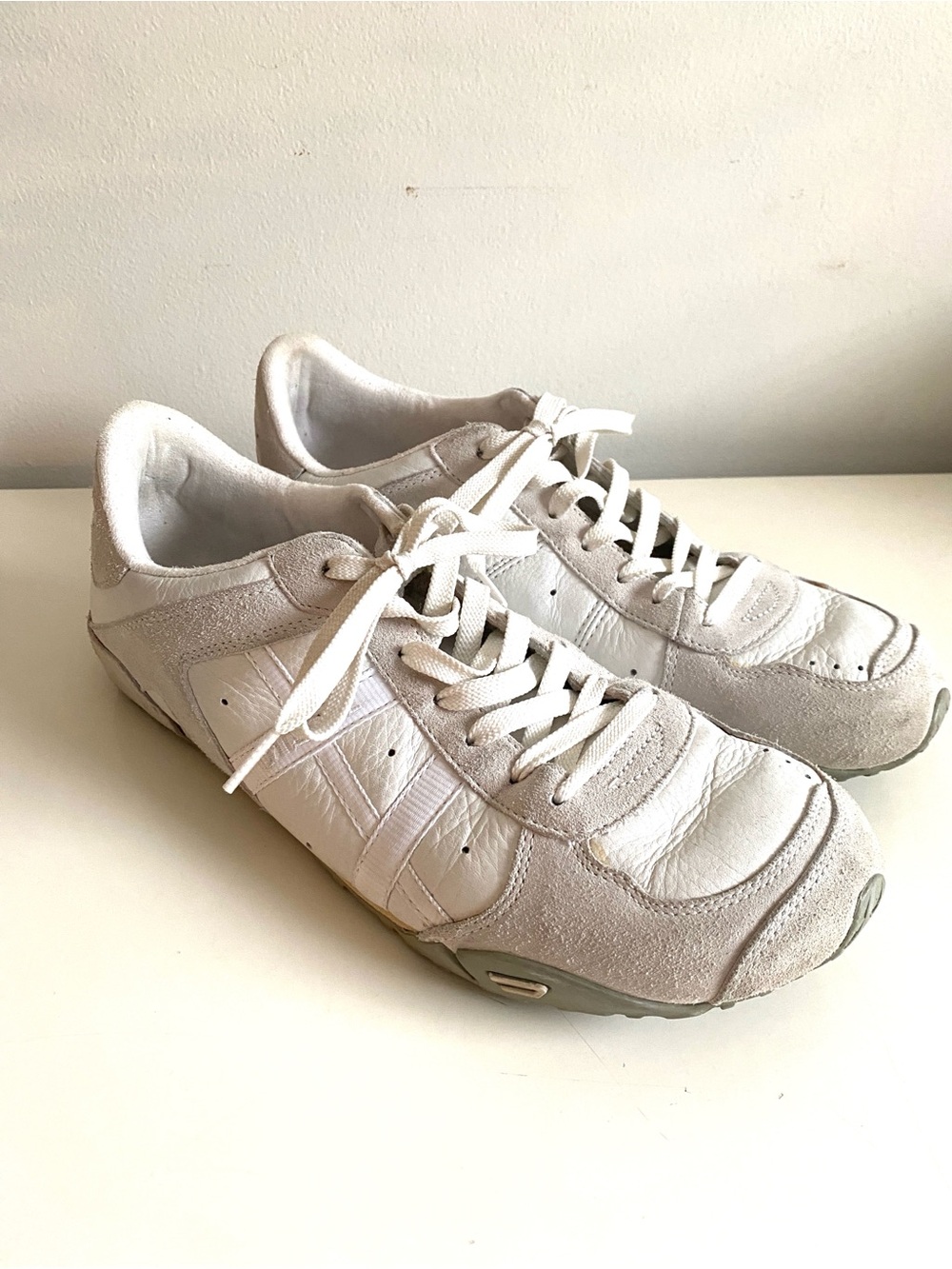 Diesel Avy Womens  Off-White Leather & Suede Lace-Up Sneakers Size 11